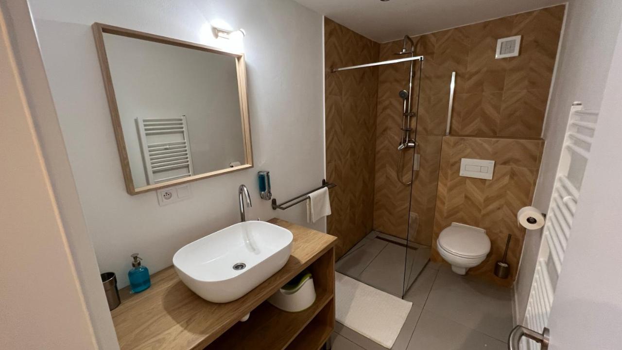 Franco Apartments เกชมาร็อค ภายนอก รูปภาพ